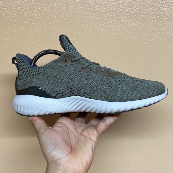Adidas AlphaBounce “Trace Olive” main image 12